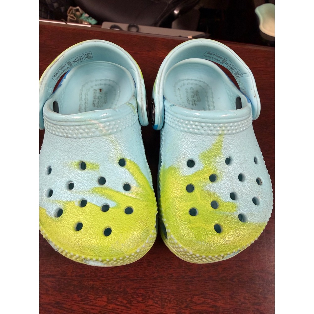 Crocs Kids Classic Marbled Clog Light Blue Lime Green Toddler Size C 4